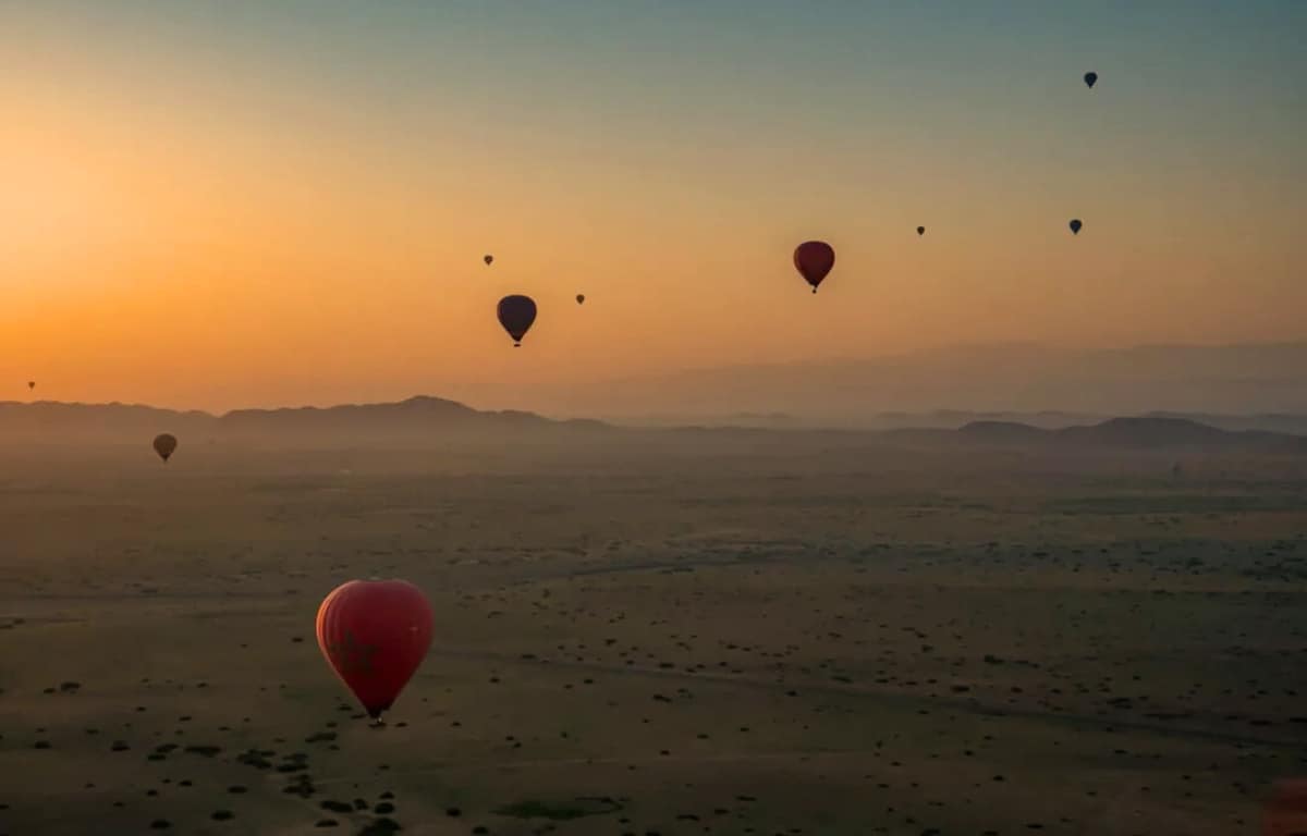 hot-air-balloon-in-marrakech